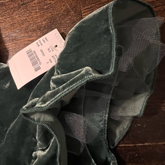 NWT Crewcuts Green Velvet Ruffle Dress - Picture 3 of 3